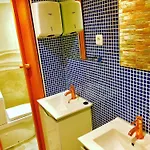 02lisbon Downtown Private Bedroom River View بيت ضيافة *