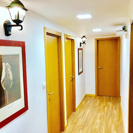 02lisbon Downtown Private Bedroom River View Lissabon