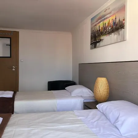 02lisbon Downtown Private Bedroom River View 招待所