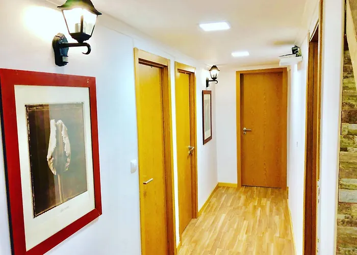 02lisbon Downtown Private Bedroom River View Lissabon