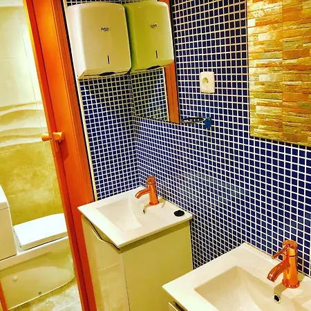 02lisbon Downtown Private Bedroom River View 招待所 *